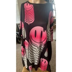 Dripping happy face black polyester shirt sz 2X by GS-115